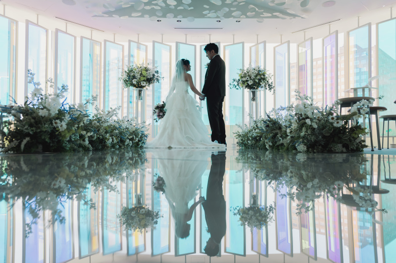 オーロラ輝くチャペルで・・・！