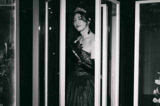 SOLO photo &times; night chapel