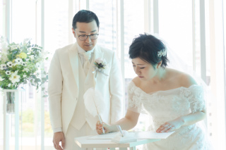 小さな結婚式 札幌店_ご家族に見守られたあたたかなフォトウェディング♡