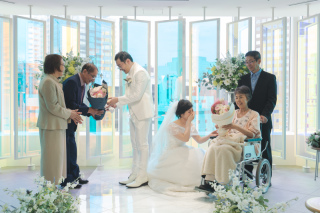 小さな結婚式 札幌店_ご家族に見守られたあたたかなフォトウェディング♡