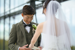 小さな結婚式 札幌店_ロケーション撮影（モエレ沼公園）