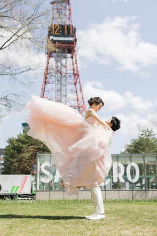 小さな結婚式 札幌店_ロケーション撮影　(大通公園)