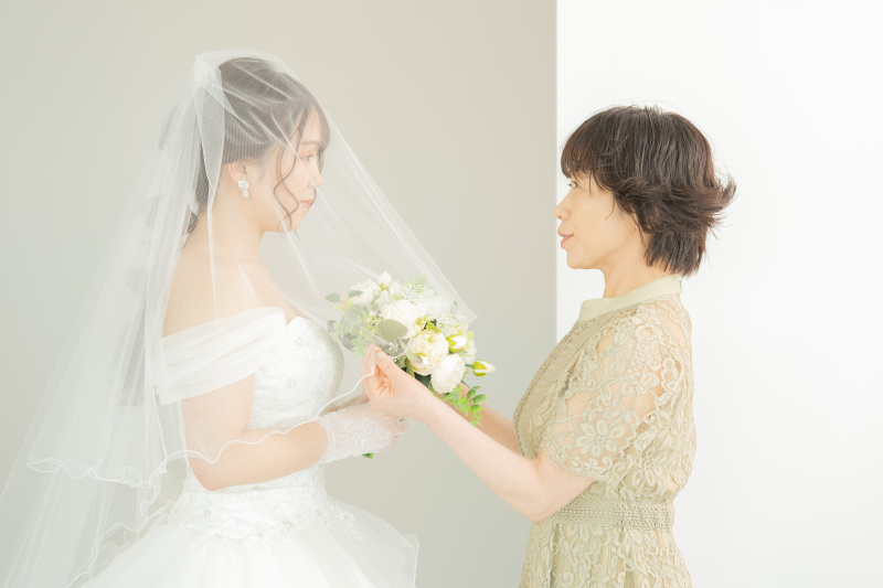 【期間限定|基本料金14,500円で叶う】洋装1着プラン|1カットデータ・花嫁ヘアメイク*定価29,000円→14,500円