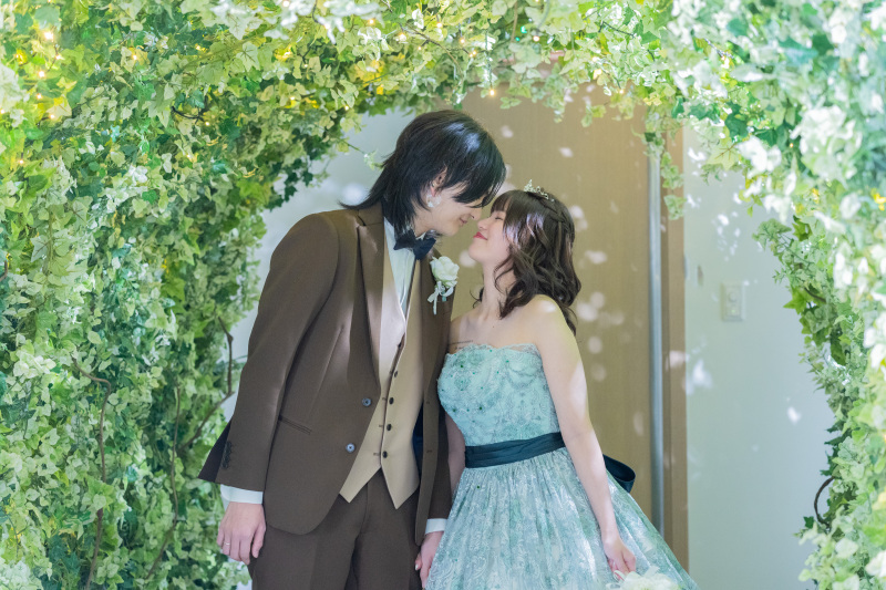 【よくばりプラン】ウェディングドレスもカラードレスも着たい方へ☆衣装チェンジ5分・撮影時間1時間!全データ50カット以上*