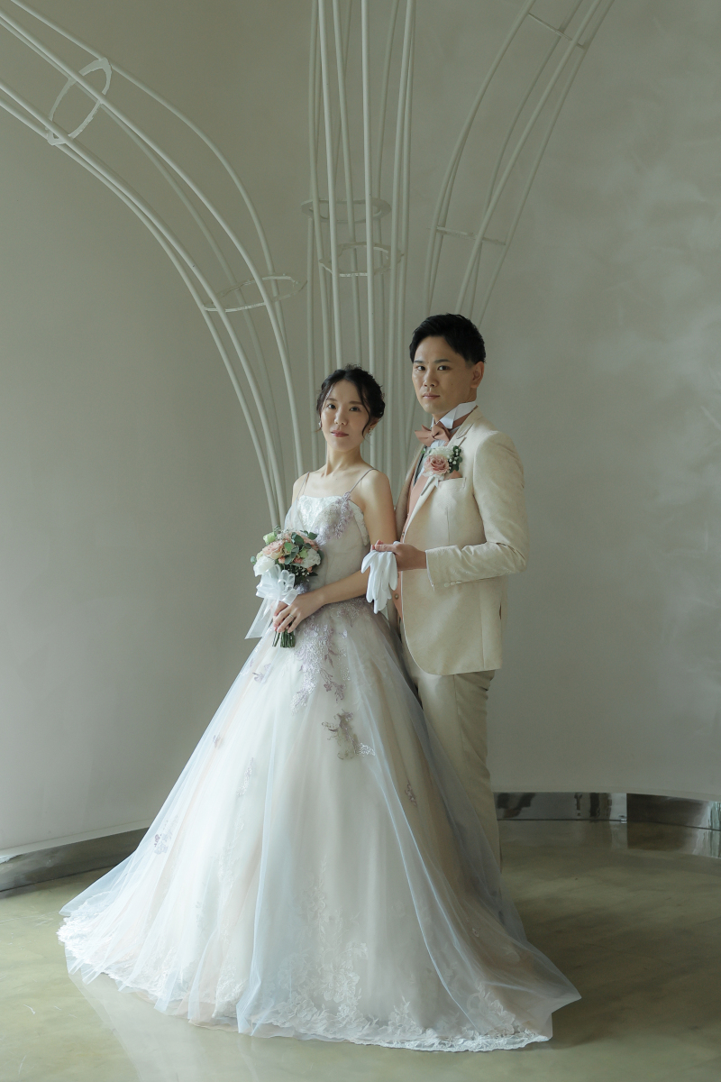 撮影中にカラードレスへチェンジ・・・！？