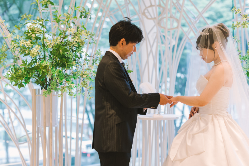 指輪の交換のシーン