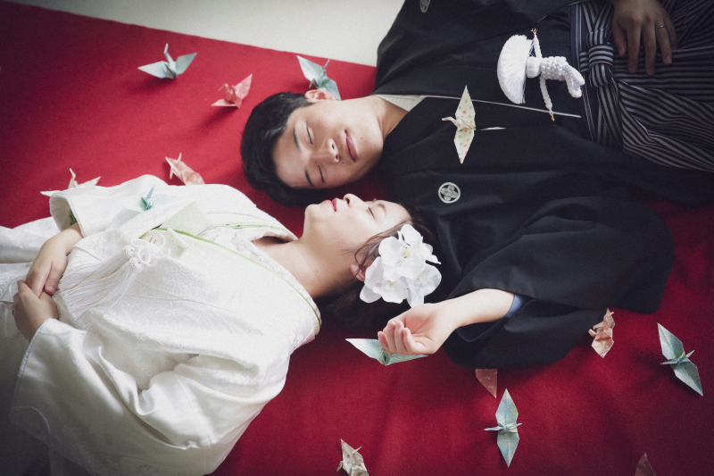 和装だって寝っ転がりショットも可能です