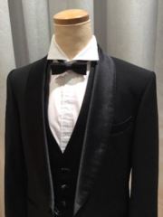 ウィングカラーシャツ