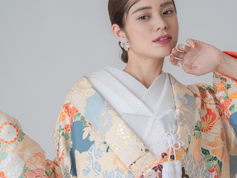 【 和洋装＊ソロフォト 】もっと楽しく、わがままに、お姫様気分のフォトウェディングプラン！衣装・ヘアメイク・50カットデータ付き