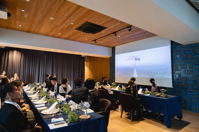 お食事も一緒にご案内できますよ