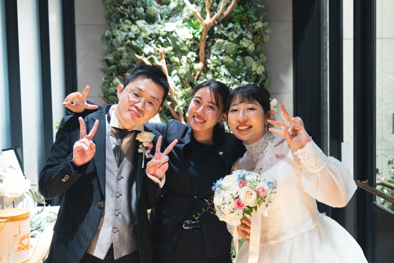 新郎新婦様と担当プランナーで