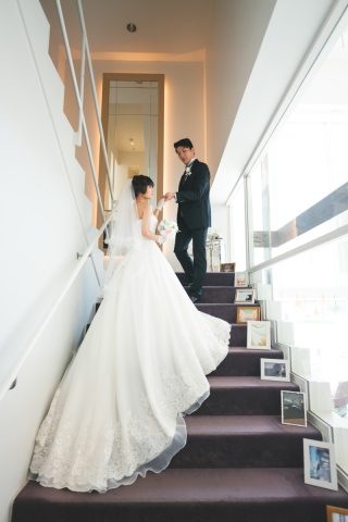 小さな結婚式　名古屋店_フォトムービー　洋装2着