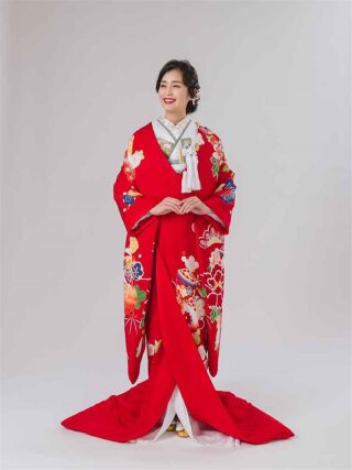 プラン内　色打掛赤