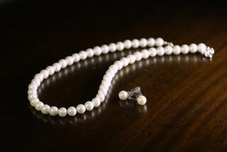 プラン内■イヤリング＋ネックレス