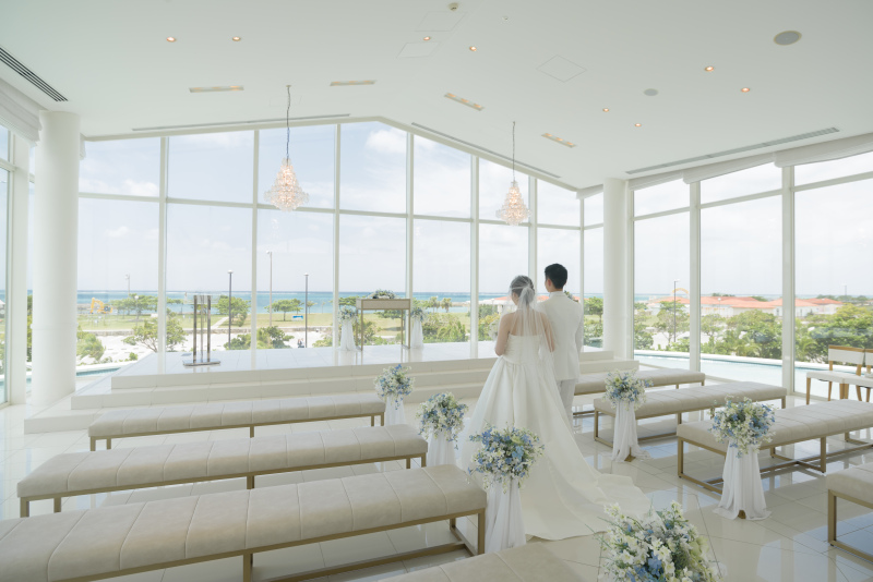 後ろ姿【ウエディングドレス】