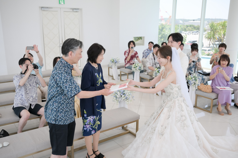 ご家族へ感謝を込めた感動の瞬間