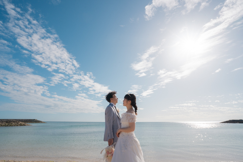 青い海で
