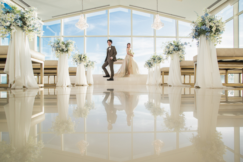 バージンロードにおふたりが♪