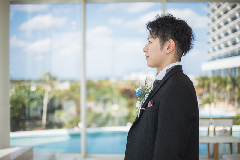 新婦様を待つ新郎様♪