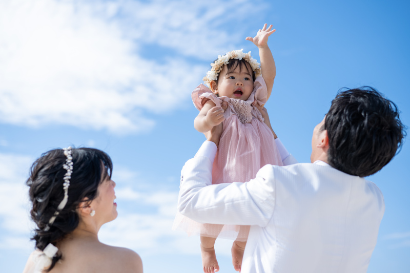 お子様と一緒に撮影♪挙式風のお写真も残して頂けます!