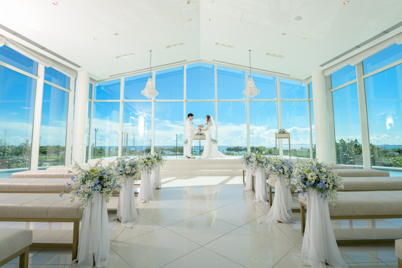 チャペル＆ビーチフォトウエディング♪
