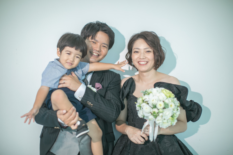 【和洋１点×洋装２点チャペルフォト】ご家族様でウエディングフォト♪