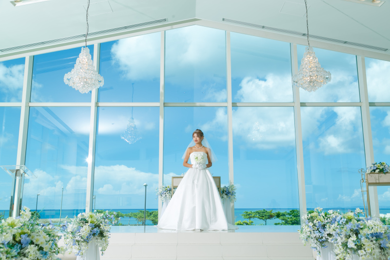 まずは新婦さまのソロショット♪