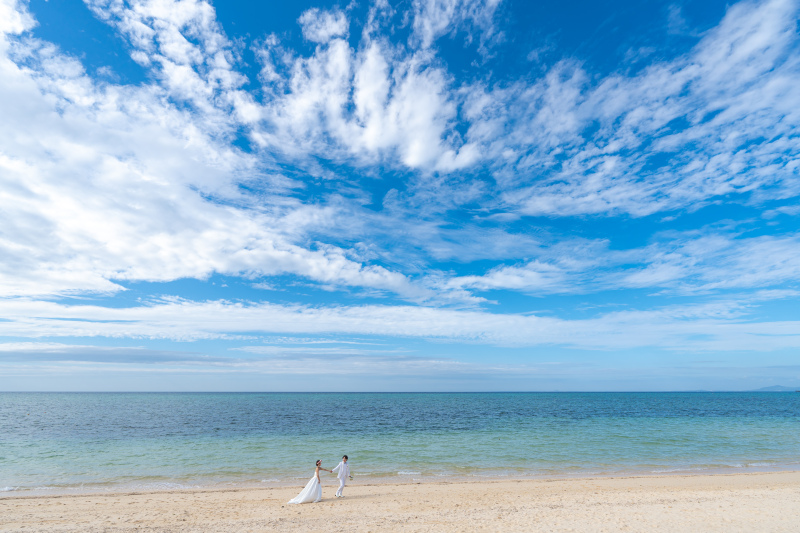 リザンブルーの綺麗な空と海と