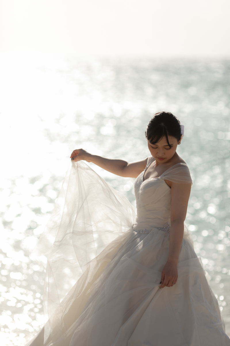 キラキラ光る海と