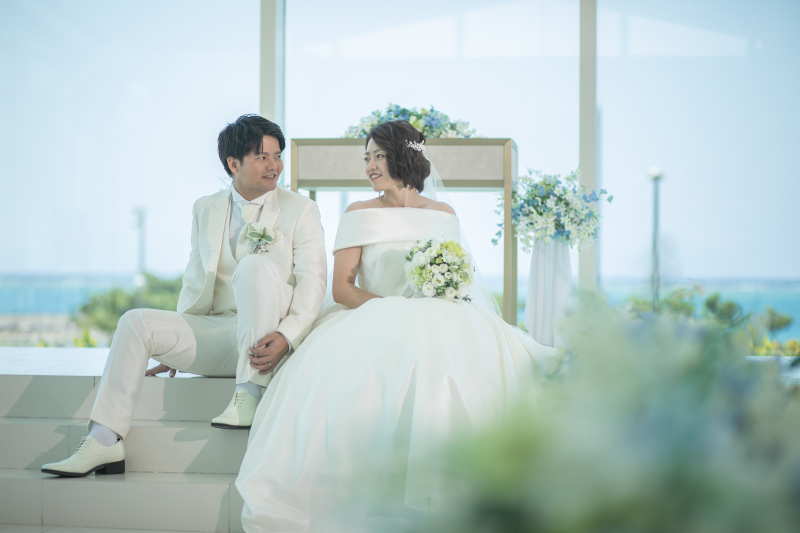 ホワイト＆ブルーのアートフラワーと一緒に♪