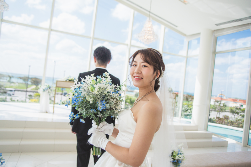 新郎様のもとへ！