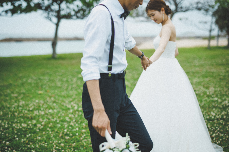 小さな結婚式 沖縄サザンビーチ店_ガーデンで撮影できる