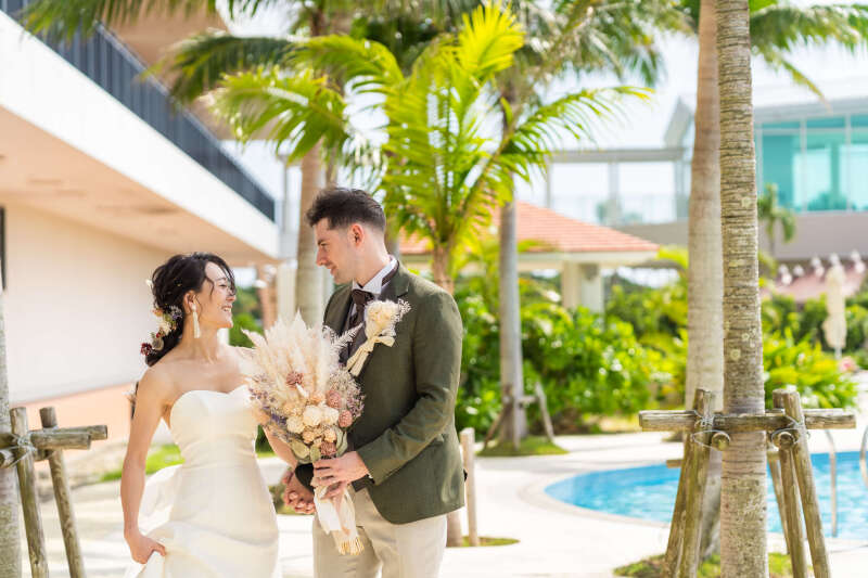 小さな結婚式 沖縄サザンビーチ店_ガーデンで撮影できる