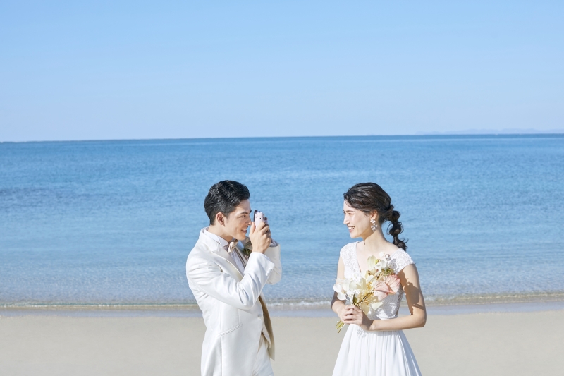 【結婚式付き！※期間限定※通常￥203,500→￥165,000】沖縄店　チャペル＆ビーチフォトプラン[280カットデータ付]