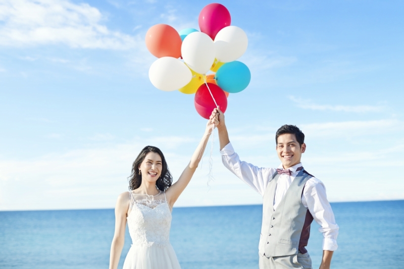 チャペル＆ビーチフォト[たっぷり150カットのデータ＆10ページのアルバム付プラン♪]