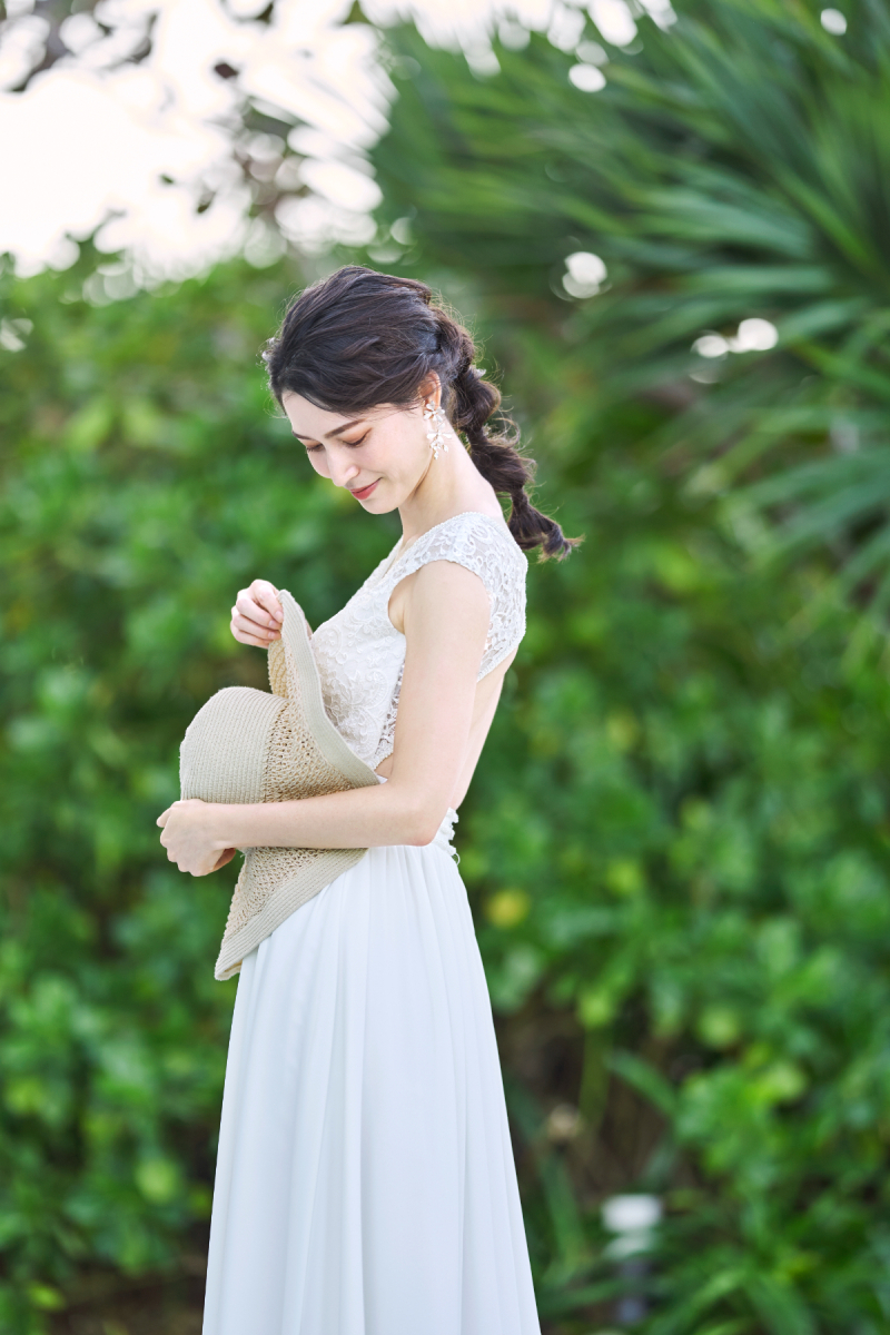 【来年2月までの撮影限定】洋装2着チャペル＆ビーチ撮影｜200カットデータ付き☆定価129,000円→99,000円