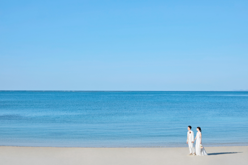 チャペル＆ビーチフォト[たっぷり150カットのデータ＆10ページのアルバム付プラン♪]