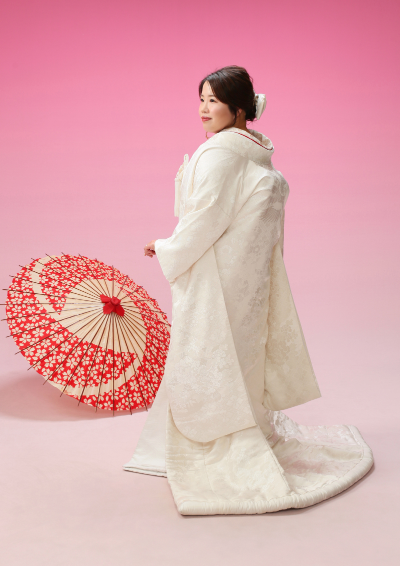 後ろ姿も凜としたお姿で♪