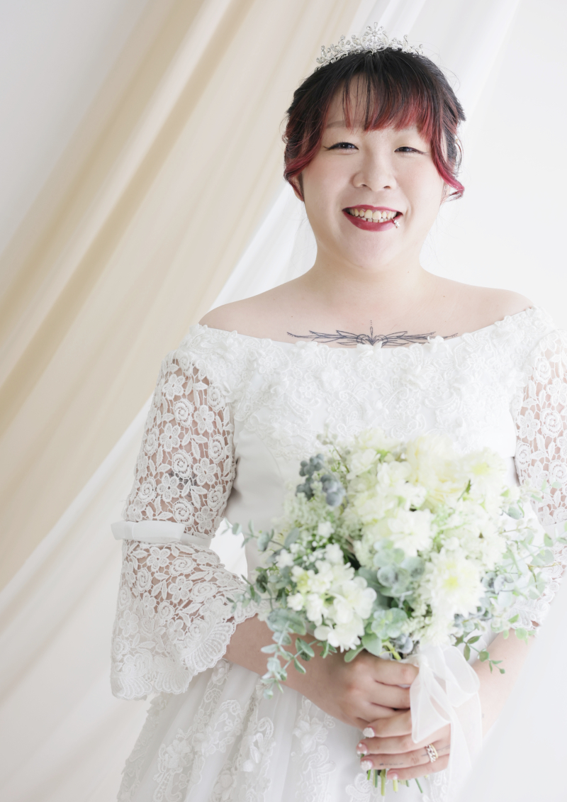 光に包まれたご新婦様の華やかなソロ