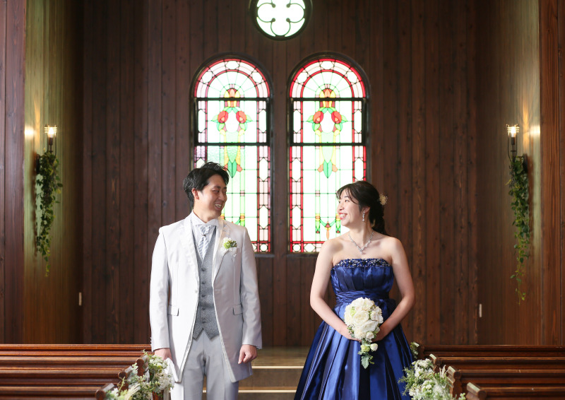 カクテルドレスでもチャペル！