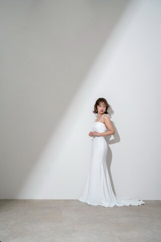 創寫舘 半田スタジオ_スタジオ（ウェディングドレス）