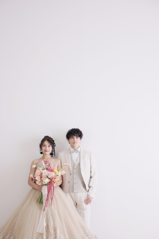 創寫舘 半田スタジオ_スタジオ（カラードレス）