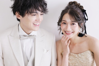 創寫舘 半田スタジオ_スタジオ（カラードレス）