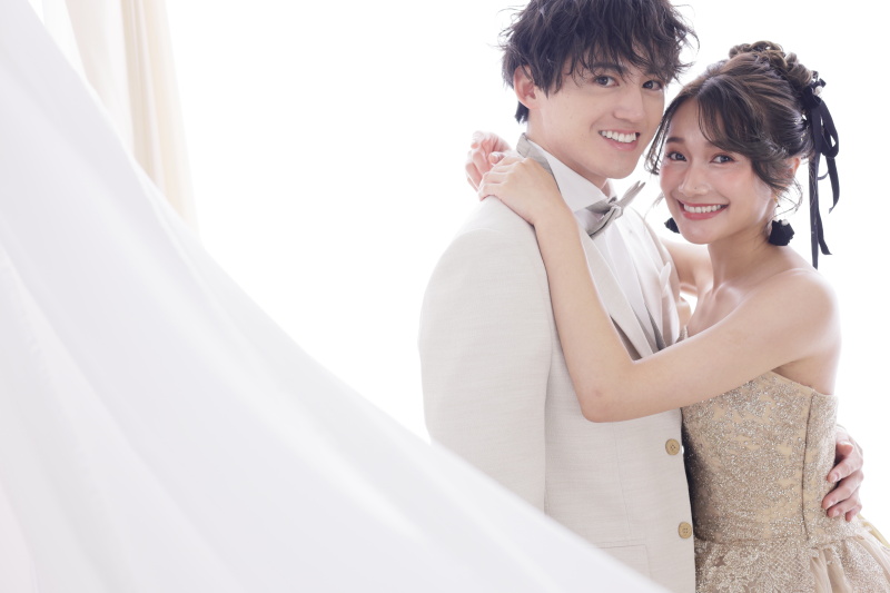 【洋装1着/5cut×アルバム】通年利用OK!いつでも使えるシンプルドレスフォトプラン!