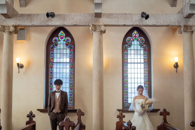 【洋装1着/大聖堂＆海ロケ＋データ50cut】組数限定&yen;94,500！海が目の前の大聖堂で贅沢フォトウェディング♪