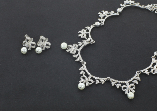 ネックレス＆イヤリング