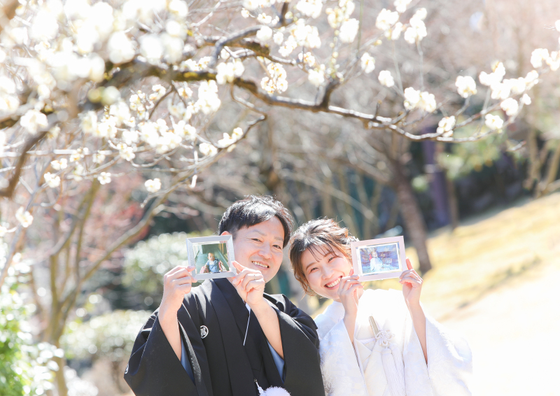 小さいころのお写真をもって