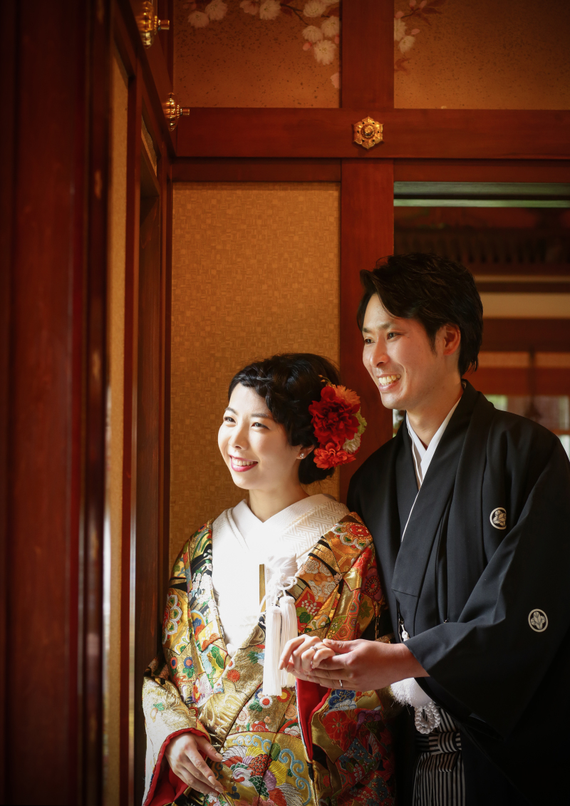 アップめのカットは髪飾りもよく見えます