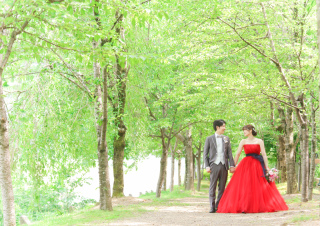 和装・洋装　敷地内のロケーションをたくさん使って