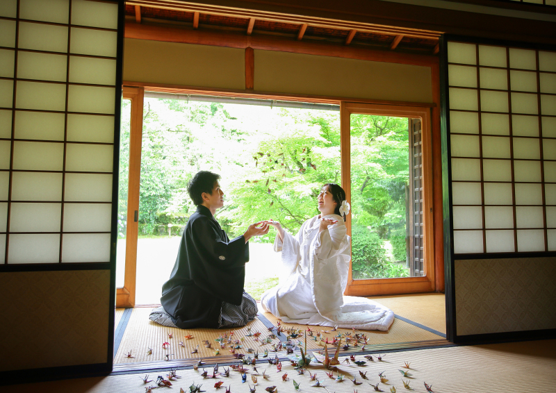 お持ち込みのたくさんのつるで!